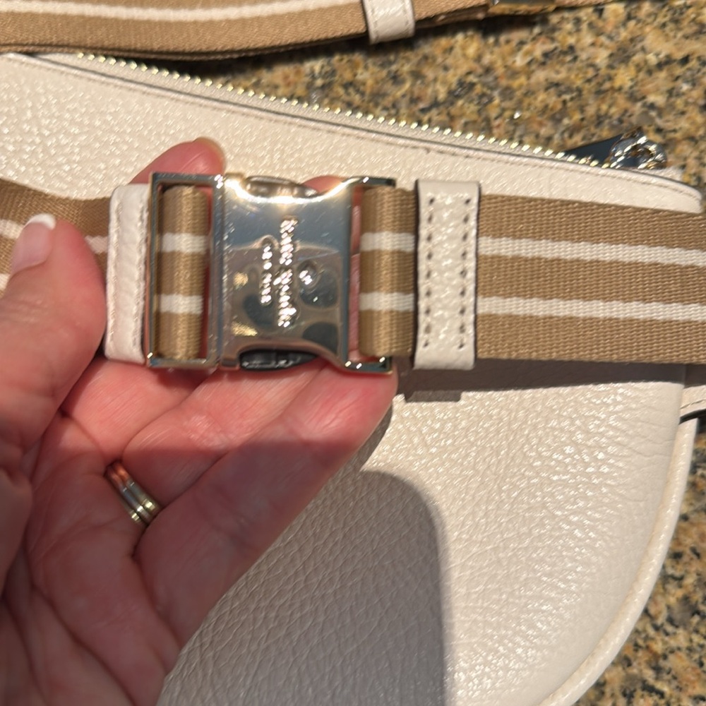 Kate Spade Cream Rosie Crossbody Bag - Picture 7 of 7